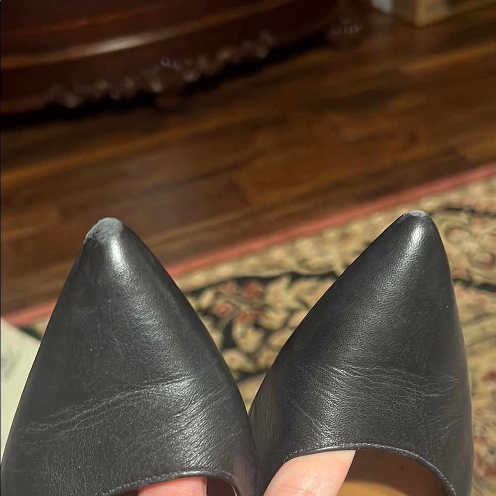 Nina Originals Leather Pumps - Picture 6 of 7